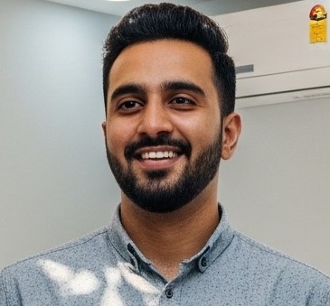 Customer Ali Syed